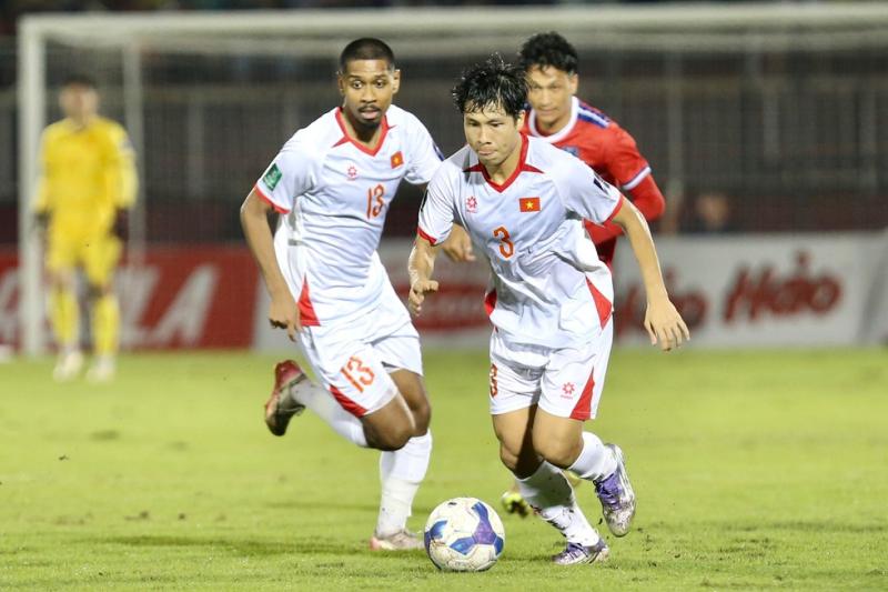 HLV Nepal bất ngờ nhận định: 'Việt Nam xứng đáng dự Asian Cup hơn Malaysia, hãy chờ án FIFA’'- Ảnh 1.