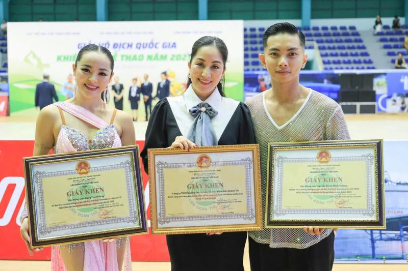 Bạn nhảy hoàn hảo của Phan Hiển- Ảnh 6.