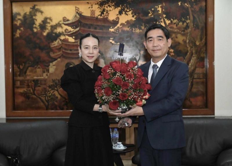 Chủ tịch FAT xin lỗi nhân dân Việt Nam tại cuộc gặp Đại sứ Việt Nam tại Thái Lan- Ảnh 2.