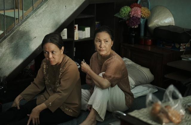 Cục vàng của ngoại dẫn đầu phòng vé việt nam , phim kinh dị hạ nhiệt - Ảnh 2.