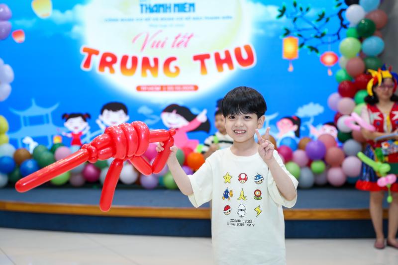 'Trung thu vui nhất mà em từng biết'- Ảnh 14. 'Trung thu vui nhất mà em từng biết'- Ảnh 14.
