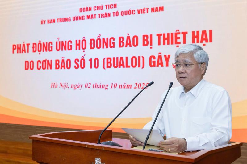 MTTQ VN phát động ủng hộ đồng bào bị thiệt hại do bão số 10 - Ảnh 2. MTTQ VN phát động ủng hộ đồng bào bị thiệt hại do bão số 10 - Ảnh 2.