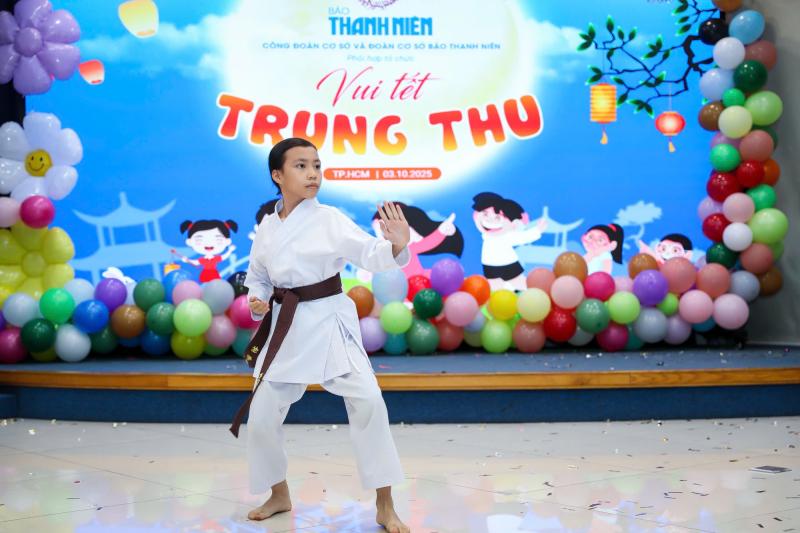 'Trung thu vui nhất mà em từng biết'- Ảnh 6. 'Trung thu vui nhất mà em từng biết'- Ảnh 6.