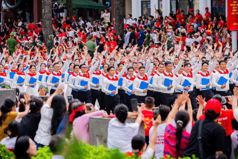 Chiêu hiền đãi sĩ trong chính sách phát triển đất nước và nâng cao nguồn nhân lực - Ảnh 2. Chiêu hiền đãi sĩ trong chính sách phát triển đất nước và nâng cao nguồn nhân lực - Ảnh 2.