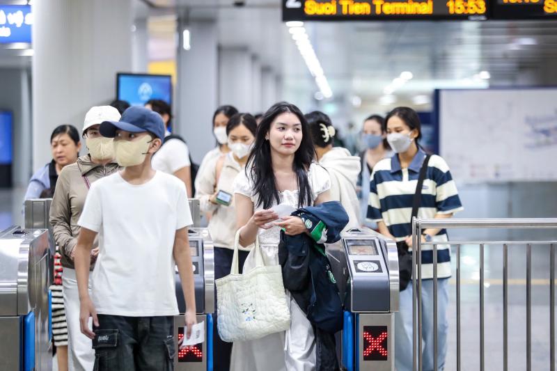 Đánh thức khát vọng trong kỷ nguyên vươn mình của Việt Nam hướng tới thịnh vượng - Ảnh 6. Đánh thức khát vọng trong kỷ nguyên vươn mình của Việt Nam hướng tới thịnh vượng - Ảnh 6.