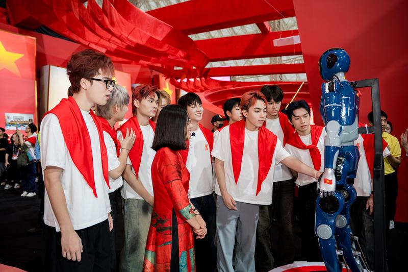Giới trẻ và tình yêu quê hương qua hành động sáng tạo và trách nhiệm - Ảnh 2. Giới trẻ và tình yêu quê hương qua hành động sáng tạo và trách nhiệm - Ảnh 2.