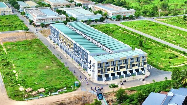 Người trẻ tìm về bến đỗ an cư gọi tên Phước Đông New City - Ảnh 1. Người trẻ tìm về bến đỗ an cư gọi tên Phước Đông New City - Ảnh 1.