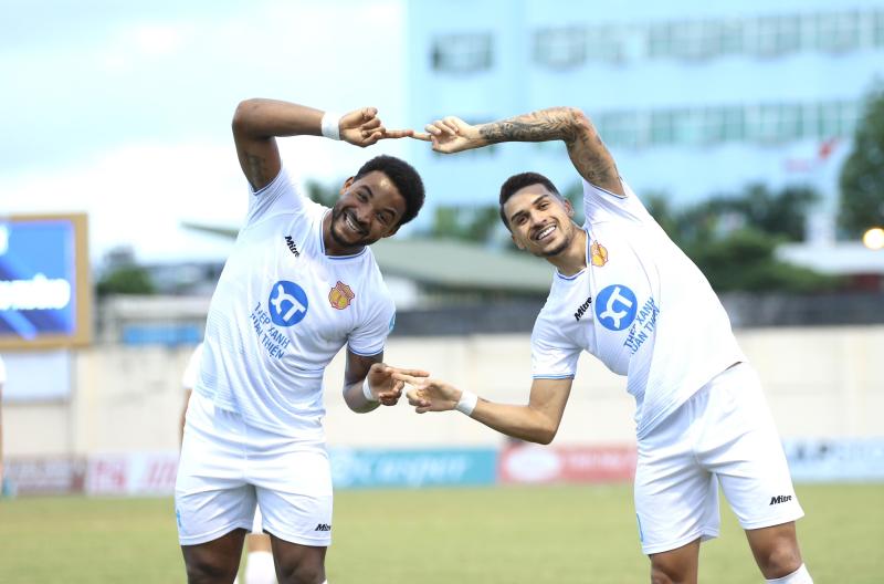 HLV Harry Kewell gọi, Đỗ Hoàng Hên trả lời: Ra mắt đội tuyển Việt Nam cùng Son?- Ảnh 2.
