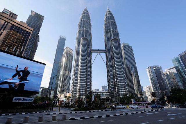 Tiết lộ của nhà báo Malaysia với Thanh Niên về nhập tịch: Lý do công chúng phẫn nộ là...- Ảnh 1. Tiết lộ của nhà báo Malaysia với Thanh Niên về nhập tịch: Lý do công chúng phẫn nộ là...- Ảnh 1.