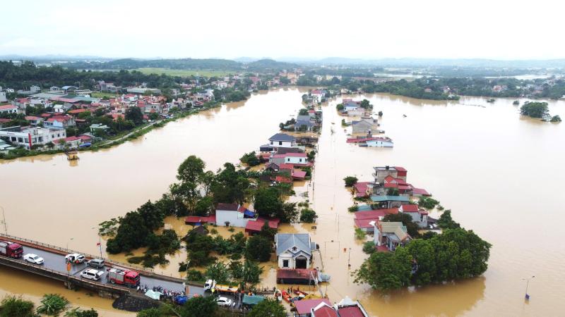 Hơn 15 . 000 Nhà dân ở thanh hóa chìm trong biển nước do mưa lũ - Ảnh 1. Hơn 15 . 000 Nhà dân ở thanh hóa chìm trong biển nước do mưa lũ - Ảnh 1.