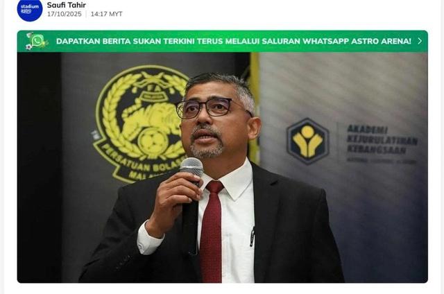Rò rỉ ảnh người bị FAM đình chỉ chụp cùng Chủ tịch FIFA: 'CĐV Malaysia sốc!'- Ảnh 1. Rò rỉ ảnh người bị FAM đình chỉ chụp cùng Chủ tịch FIFA: 'CĐV Malaysia sốc!'- Ảnh 1.