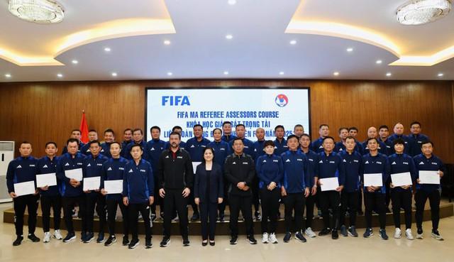 FIFA nói lời đặc biệt cảm ơn VFF, mong mỏi Việt Nam có nhiều trọng tài đẳng cấp thế giới- Ảnh 4. FIFA nói lời đặc biệt cảm ơn VFF, mong mỏi Việt Nam có nhiều trọng tài đẳng cấp thế giới- Ảnh 4.