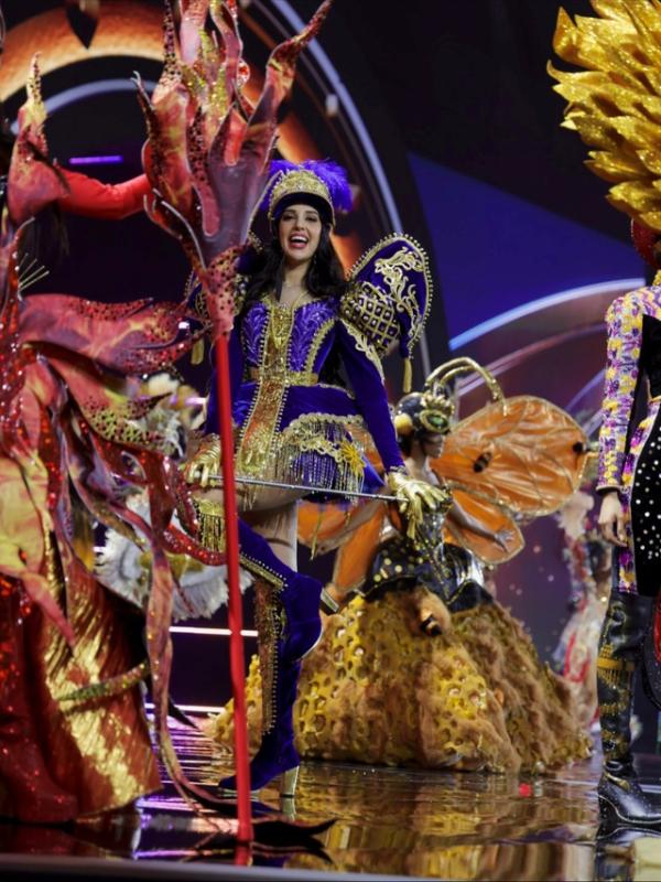 Hai giám khảo rời 'ghế nóng' Miss Universe 2025 gây xôn xao - Ảnh 4.