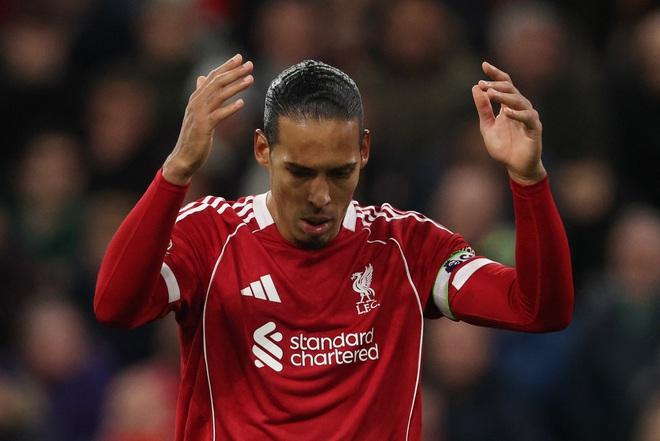 Liverpool rệu rã, thua thảm 0-3 ở hai trận liên tiếp: ‘HLV Arne Slot sắp bị sa thải'- Ảnh 3.