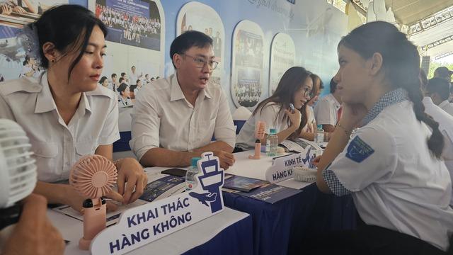 Sân bay Long Thành bắt đầu tuyển lao động- Ảnh 2.