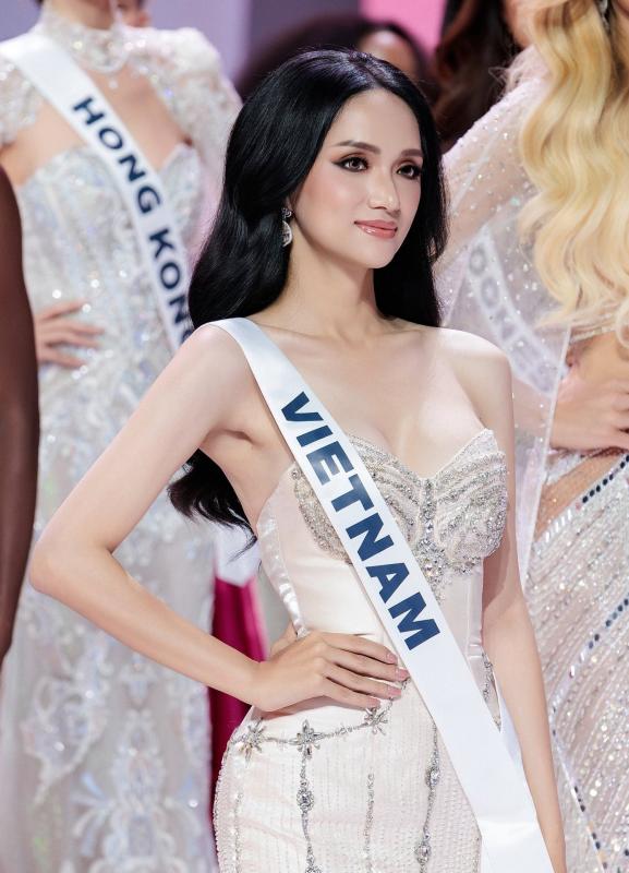 Hương Giang 'chinh chiến' ra sao giữa tình trạng rối ren ở Hoa hậu Hoàn vũ? - Ảnh 2.