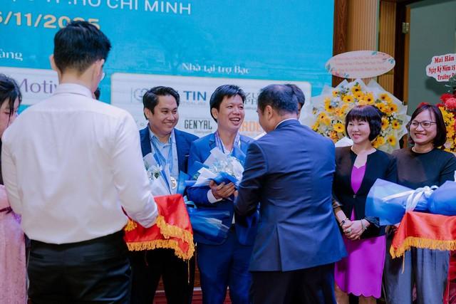 Rejuvaskin Việt Nam dự kỷ niệm 15 năm bộ môn Tạo hình Thẩm mỹ ĐHYD TP.HCM- Ảnh 4. Rejuvaskin Việt Nam dự kỷ niệm 15 năm bộ môn Tạo hình Thẩm mỹ ĐHYD TP.HCM- Ảnh 4.