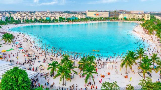 Dịch vụ ăn uống, thư giãn xuyên đêm phục vụ hàng chục ngàn fan G-Dragon - Ảnh 9. Dịch vụ ăn uống, thư giãn xuyên đêm phục vụ hàng chục ngàn fan G-Dragon - Ảnh 8.