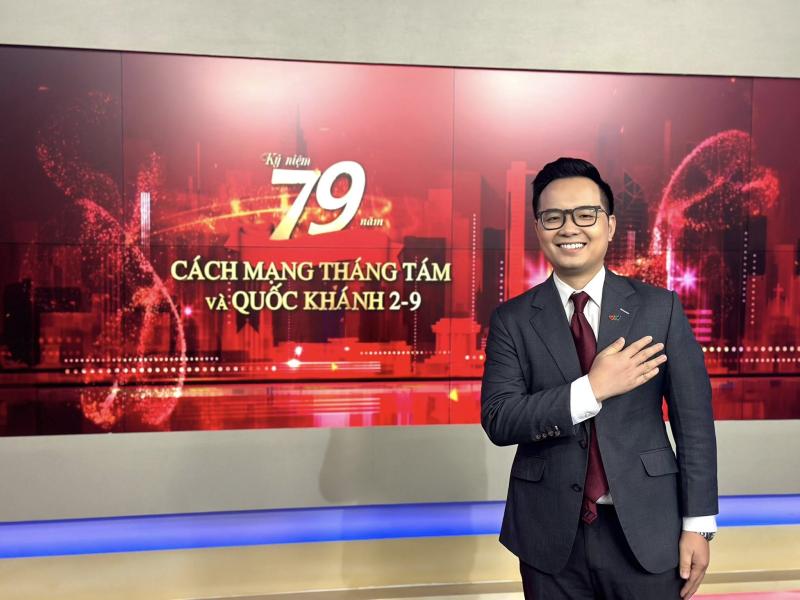 Biên tập viên Quang Việt chia tay VTV: Khi cảm xúc dâng đầy…- Ảnh 1.