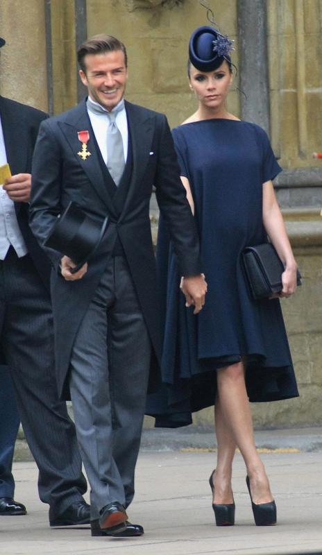 Victoria Beckham và những màn xuất hiện mang dấu ấn hoàng gia - Ảnh 2.