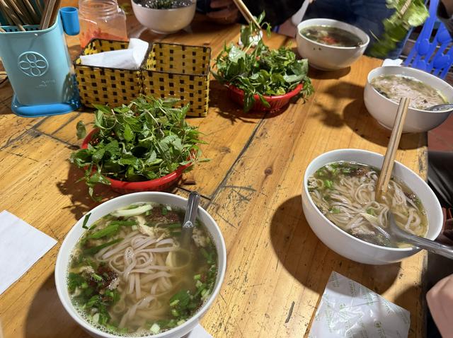 'Thiên đường ẩm thực' chợ phiên Bắc Hà bị chê mắc?- Ảnh 1.