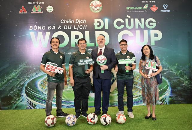 Người Việt có cơ hội trải nghiệm World Cup theo cách 'độc lạ'- Ảnh 1. Người Việt có cơ hội trải nghiệm World Cup theo cách 'độc lạ'- Ảnh 1.