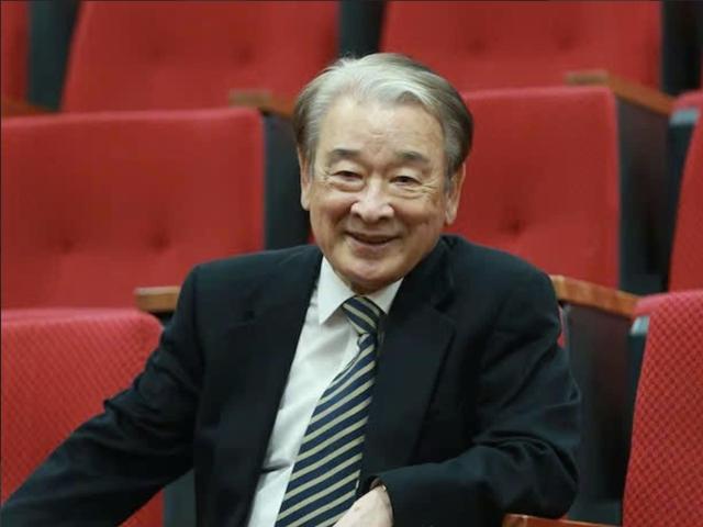 Tổng thống Hàn Quốc tiếc thương 'diễn viên quốc dân' Lee Soon Jae - Ảnh 1.