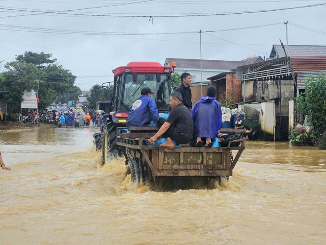 Đắk Lắk công bố tình huống khẩn cấp, ứng phó mưa lũ- Ảnh 1. Đắk Lắk công bố tình huống khẩn cấp, ứng phó mưa lũ- Ảnh 1.
