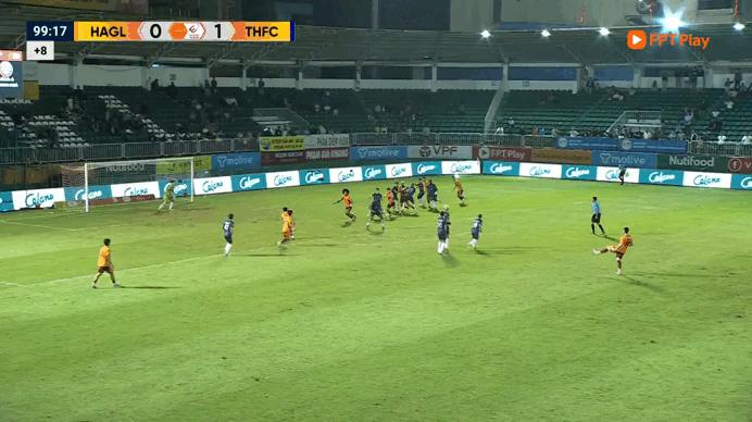 Bảng xếp hạng V-League mới nhất: HAGL và Thanh Hóa thoát đáy ngoạn mục, Ninh Bình bứt phá như cơn lốc - Ảnh 2.