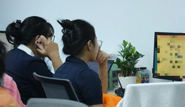 Học nghề luật phải biết hít không khí sống qua ngày? - Ảnh 2.