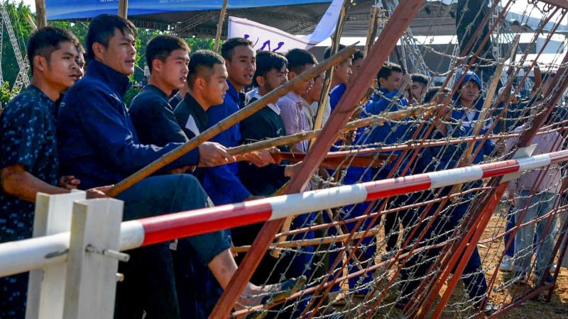 Quân đội Việt Nam - Ấn Độ diễn tập cứu trợ thảm họa động đất tại VINBAX 2025 - Ảnh 7.