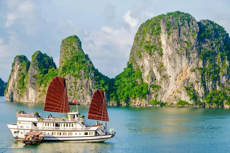 Báo Úc nói 8 lý do 'phải đến Việt Nam, hãy quên Nhật Bản hay Bali'- Ảnh 8.