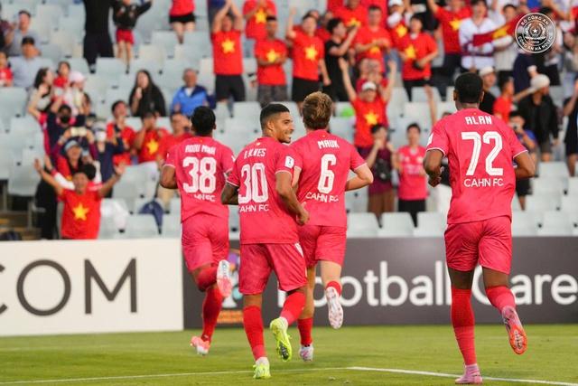 Thua CLB Úc, đội khách CAHN mất ngôi đầu: Nhưng vẫn cơ hội ở AFC Champions League 2- Ảnh 2. Thua CLB Úc, đội khách CAHN mất ngôi đầu: Nhưng vẫn cơ hội ở AFC Champions League 2- Ảnh 2.
