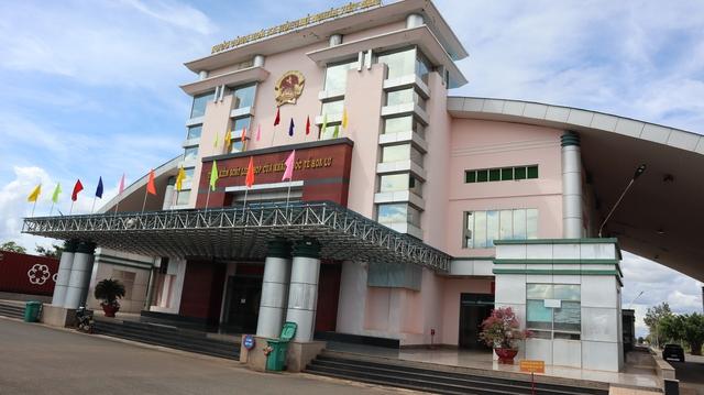 Lời kể rùng rợn của người Việt Nam thoát bẫy 'việc nhẹ lương cao' ở Campuchia- Ảnh 1. Lời kể rùng rợn của người Việt Nam thoát bẫy 'việc nhẹ lương cao' ở Campuchia- Ảnh 1.