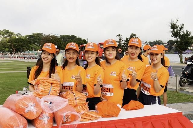 Giải 'Marathon Liên Minh Group mở rộng 2025 - mỗi bước chân, một ước mơ' và tinh thần sẻ chia- Ảnh 1. Giải 'Marathon Liên Minh Group mở rộng 2025 - mỗi bước chân, một ước mơ' và tinh thần sẻ chia- Ảnh 1.