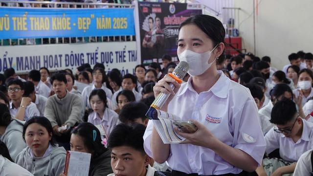 Thanh Niên và tôi: - Ảnh 1. Thanh Niên và tôi: - Ảnh 1.