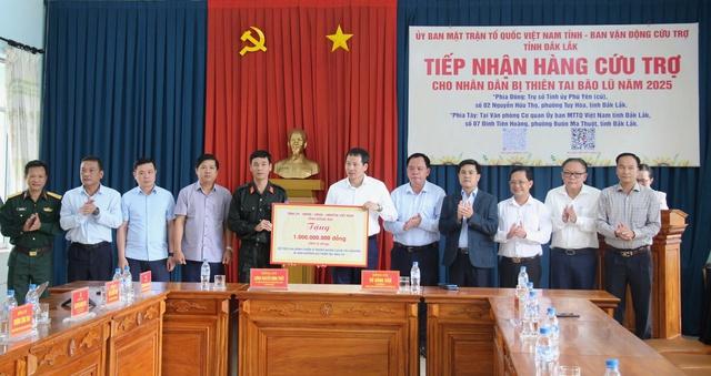 Đồng Nai hỗ trợ Đắk Lắk 13,7 tỉ Đồng khắc phục hậu quả lũ lịch sử - Ảnh 3. Đồng Nai hỗ trợ Đắk Lắk 13,7 tỉ Đồng khắc phục hậu quả lũ lịch sử - Ảnh 3.