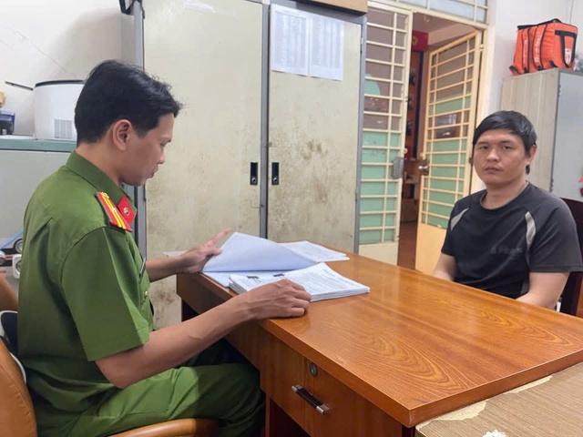 TP.HCM: Trộm xe máy, lẩn trốn 3 tuần rồi ra công an đầu thú- Ảnh 1. TP.HCM: Trộm xe máy, lẩn trốn 3 tuần rồi ra công an đầu thú- Ảnh 1.