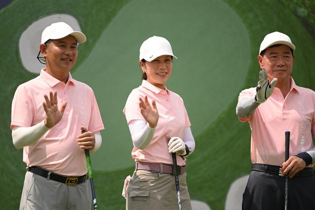 Xác định 3 golfer Việt Nam tham dự vòng chung kết thế giới BMW Golf Cup - Ảnh 2. Xác định 3 golfer Việt Nam tham dự vòng chung kết thế giới BMW Golf Cup - Ảnh 2.