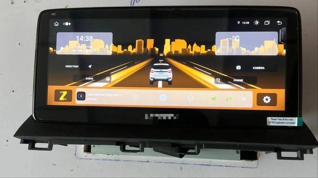Thời của màn hình Android trên ô tô đang lụi tàn? - Ảnh 2. Thời của màn hình Android trên ô tô đang lụi tàn? - Ảnh 2.