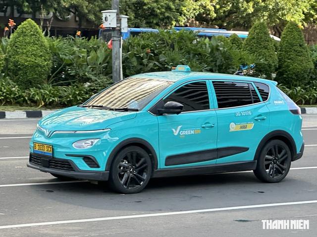Sau thành công tại Việt Nam, VinFast mang Limo Green đến xứ vạn đảo - Ảnh 2.