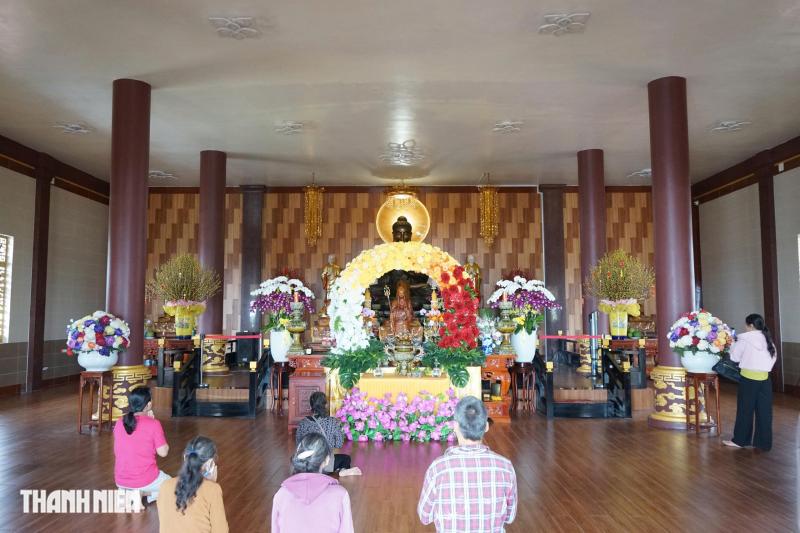 Chùa Mẹ Nam Hải nằm ngay ngã ba sông, được bao bọc bởi cây trái miệt vườn- Ảnh 3. Chùa Mẹ Nam Hải nằm ngay ngã ba sông, được bao bọc bởi cây trái miệt vườn- Ảnh 3.