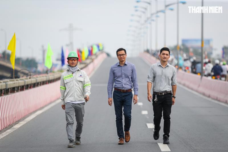 Cầu Bình Triệu 1 chính thức thông xe sau khi nâng tĩnh không lên hơn 1 mét- Ảnh 2. Cầu Bình Triệu 1 chính thức thông xe sau khi nâng tĩnh không lên hơn 1 mét- Ảnh 2.