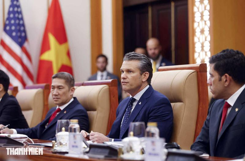 Đại tướng Phan Văn Giang hội đàm với Bộ trưởng Bộ Chiến tranh Mỹ- Ảnh 3. Đại tướng Phan Văn Giang hội đàm với Bộ trưởng Bộ Chiến tranh Mỹ- Ảnh 3.