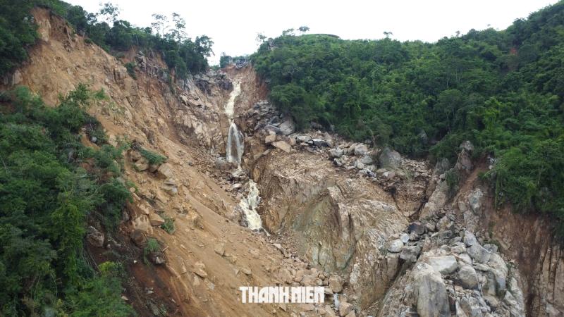 Vỡ hồ chứa nước ở Tuy Phong: Cận cảnh 'ao chứa' rộng tới 18 ha - Ảnh 5. Vỡ hồ chứa nước ở Tuy Phong: Cận cảnh 'ao chứa' rộng tới 18 ha - Ảnh 5.