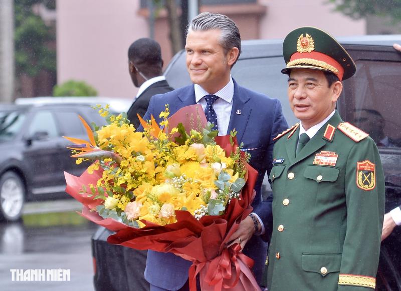 Đại tướng Phan Văn Giang hội đàm với Bộ trưởng Bộ Chiến tranh Mỹ- Ảnh 1. Đại tướng Phan Văn Giang hội đàm với Bộ trưởng Bộ Chiến tranh Mỹ- Ảnh 1.