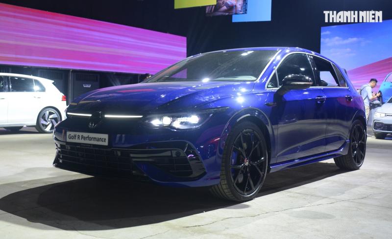 Volkswagen Golf R Performance phiên bản 'vạn người mê', giá gần 1,9 tỉ có gì khác biệt? - Ảnh 4.