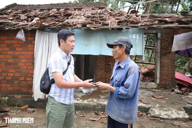 Rốn lũ hòa Thịnh tan hoang và những bàn tay nghĩa tình giúp người dân vực dậy - Ảnh 6. Rốn lũ hòa Thịnh tan hoang và những bàn tay nghĩa tình giúp người dân vực dậy - Ảnh 6.