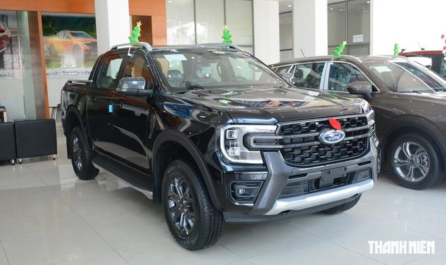Xe bán tải tại Việt Nam ồ ạt giảm giá bán- Ảnh 3.