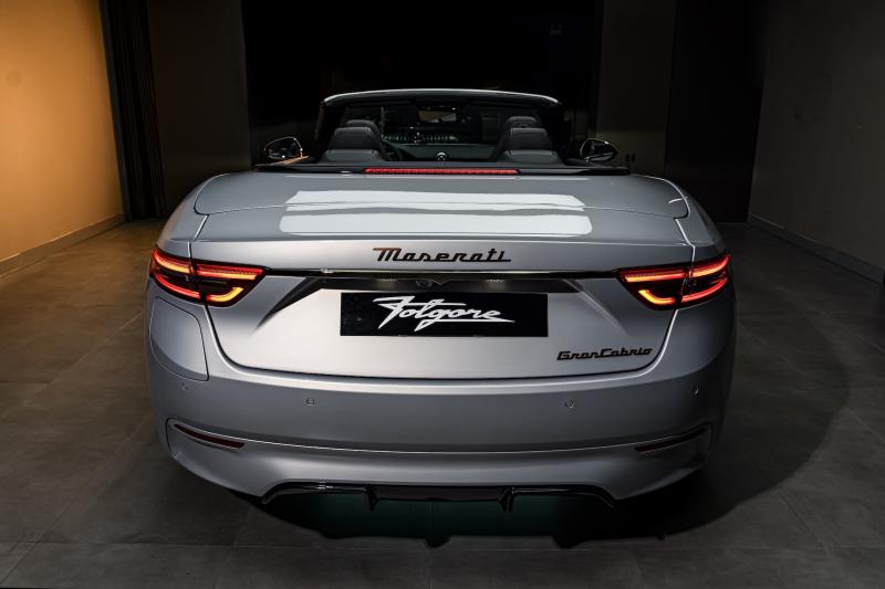 Xe mui trần hạng sang Maserati GranCabrio Folgore giá hơn 13,3 tỉ đồng - Ảnh 5.